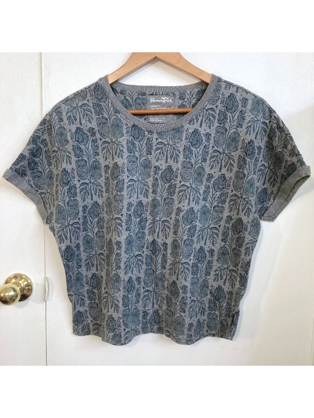 Anthropologie Bloomingprint Graphic Floral Block Print Muscle Tee Rolled Sleeves